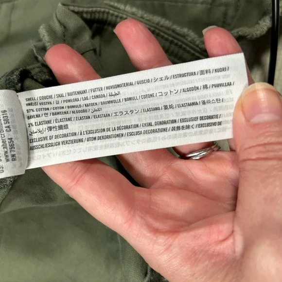 HOLLISTER, cropped, army jacket!! - Picture 6 of 9